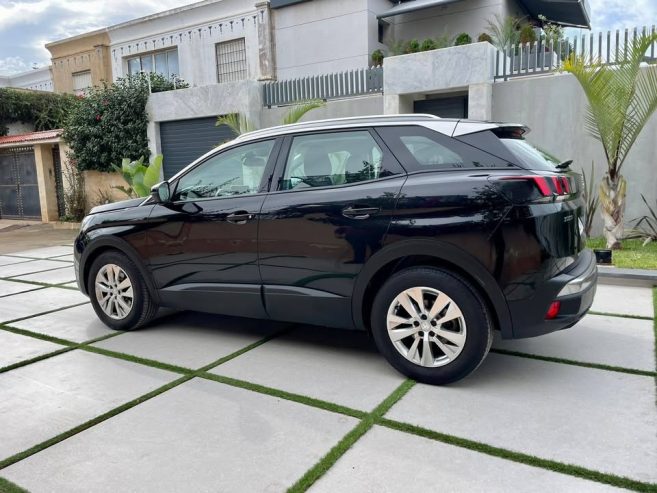 Peugeot 3008  2018