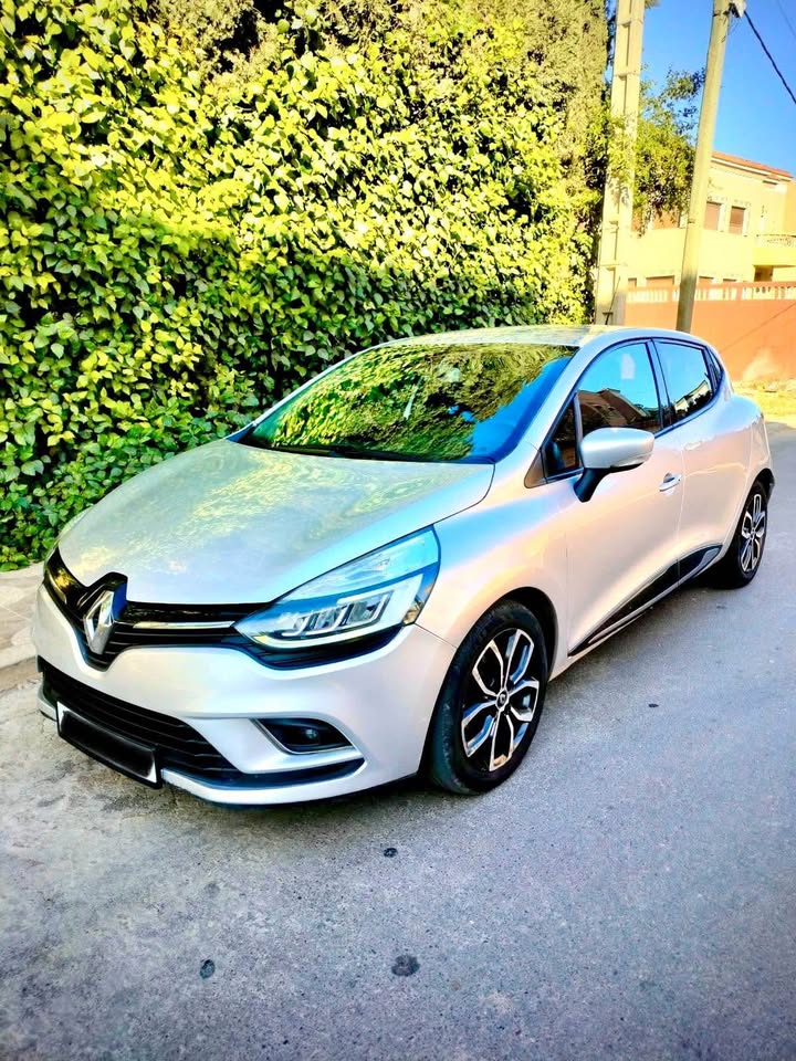 RENAULT CLIO 4 2019