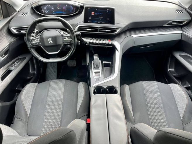 Peugeot 3008  2018
