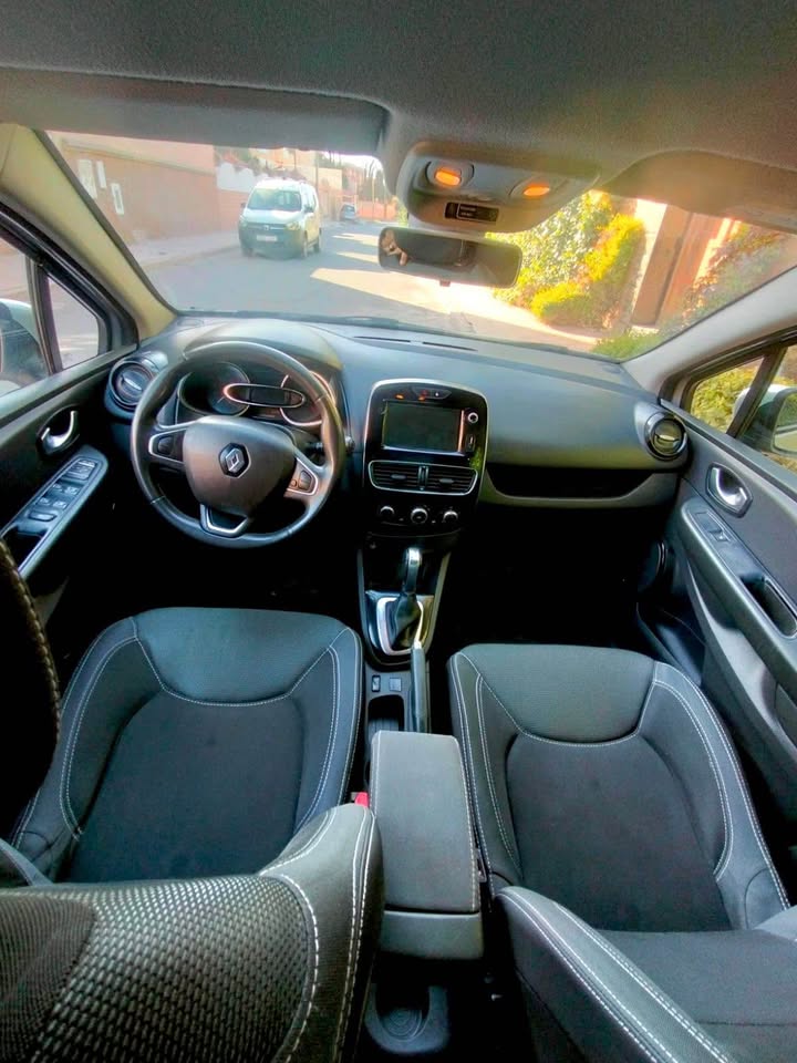 RENAULT CLIO 4 2019