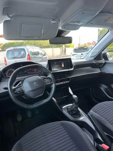 Peugeot 208 2023