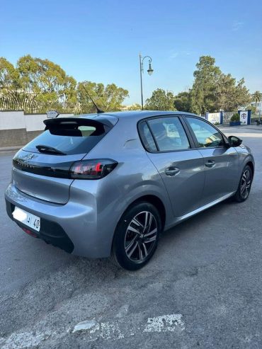Peugeot 208 2023
